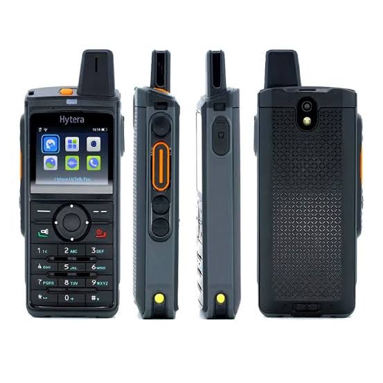 Radio portátil Hytera PNC380 PoC cobertura 4G 5G LTE GPS Impermeable IP67